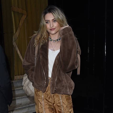 Paris Jackson, Alexandra Shipp and More Stars Go Topless to。